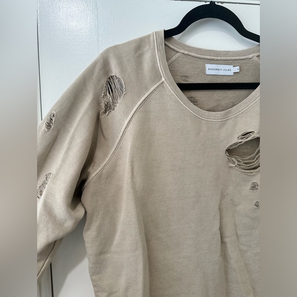 Sincerely Jules distressed torn all over crewneck sweater sweatshirt - Picture 7 of 13